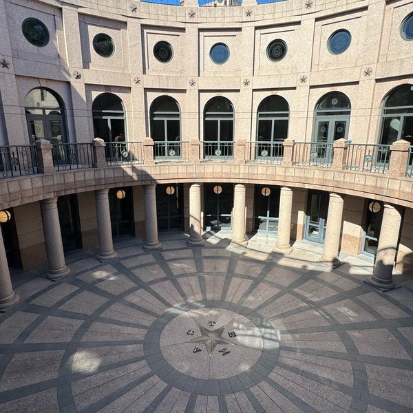 11/24/2023에 Tomáš H.님이 Texas State Capitol에서 찍은 사진