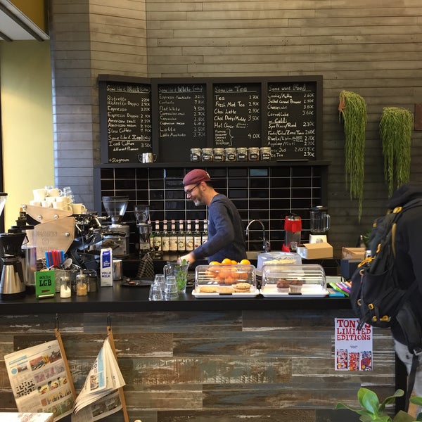 Jeans & Beans BinnenstadZuid 1 tip from 24 visitors