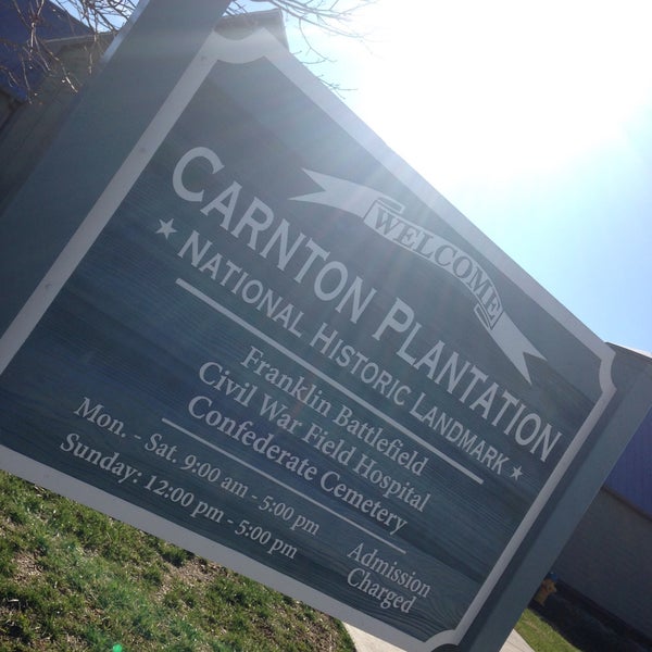 Foto tomada en Carnton Plantation  por Lesley E. el 1/5/2015