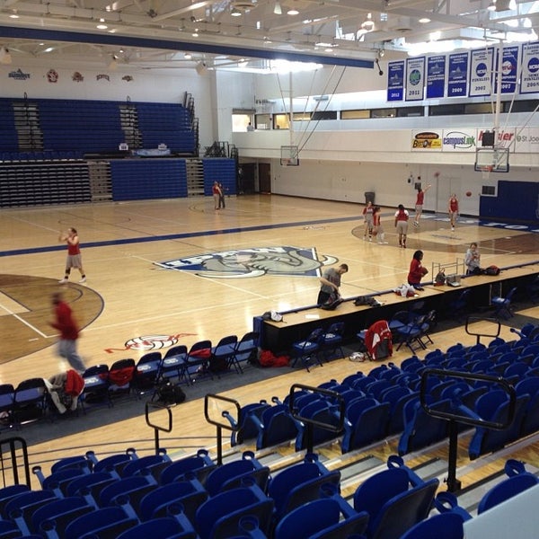 Hilliard Gates Sports Center Üniversite Dinlence Merkezi'da fotoğraflar