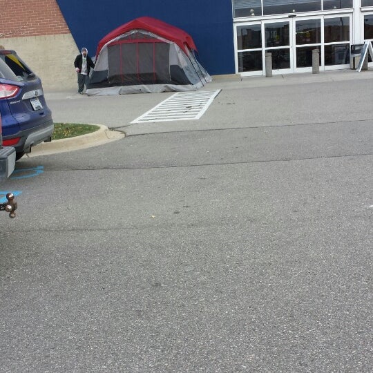 Best Buy Chesterfield, MI