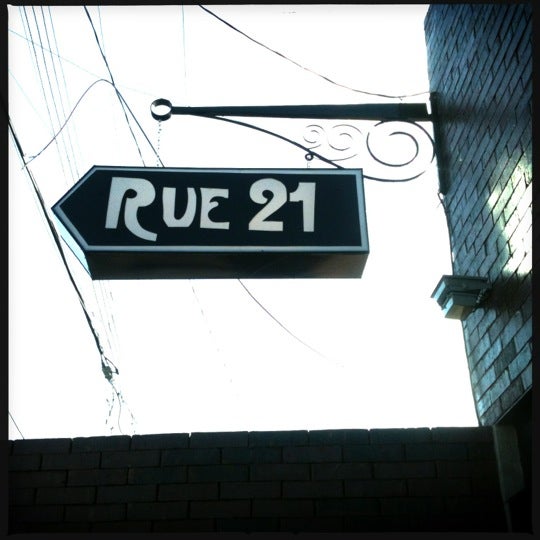 Foto tomada en Rue 21  por Ernesto M. el 11/29/2012