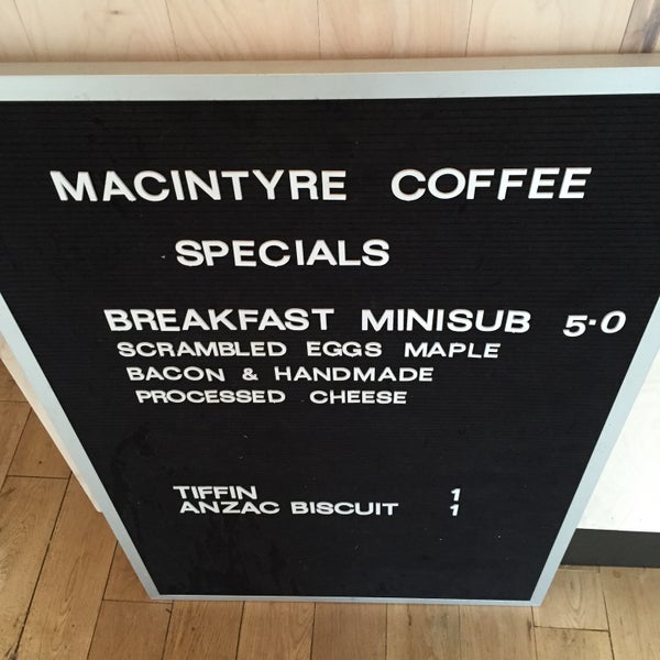 the only café linden macintyre