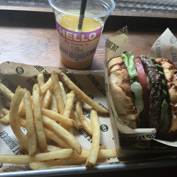 Photos At The Great Burger Stand Now Closed 恵比寿 3 Tips