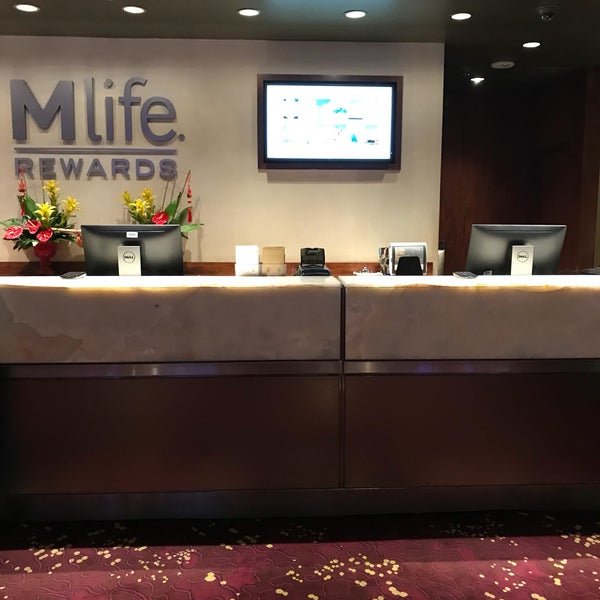 Foto scattata a M life Desk at The Mirage da Len P. il 2/28/2018