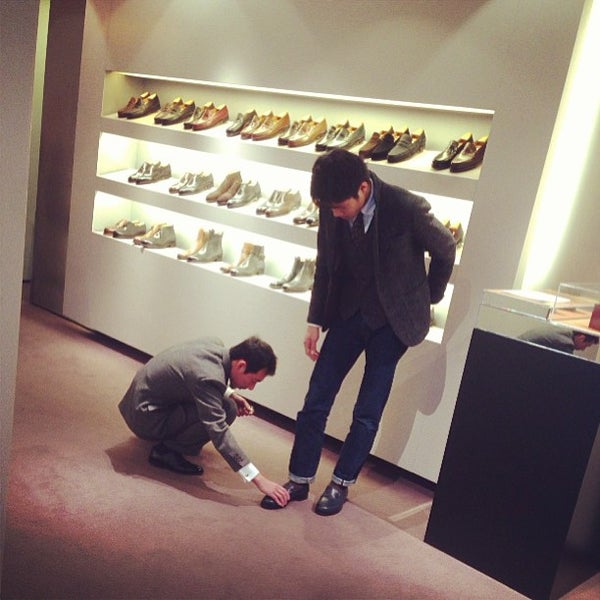 J M Weston 青山店 西麻布 98 Visitors J M Weston 青山店 西麻布 98 Visitors