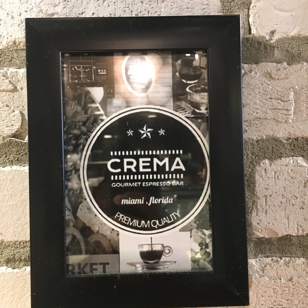 10/12/2016 tarihinde E E.ziyaretçi tarafından Crema Gourmet Espresso Bar'de çekilen fotoğraf