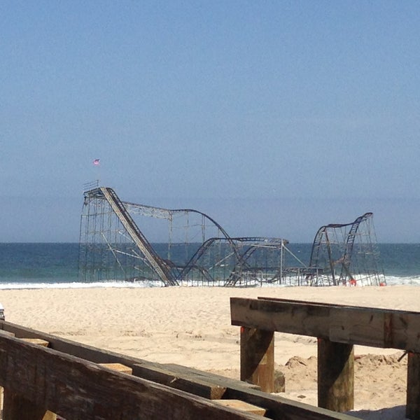 4/16/2013 tarihinde Chris S.ziyaretçi tarafından Casino Pier &amp; Breakwater Beach'de çekilen fotoğraf