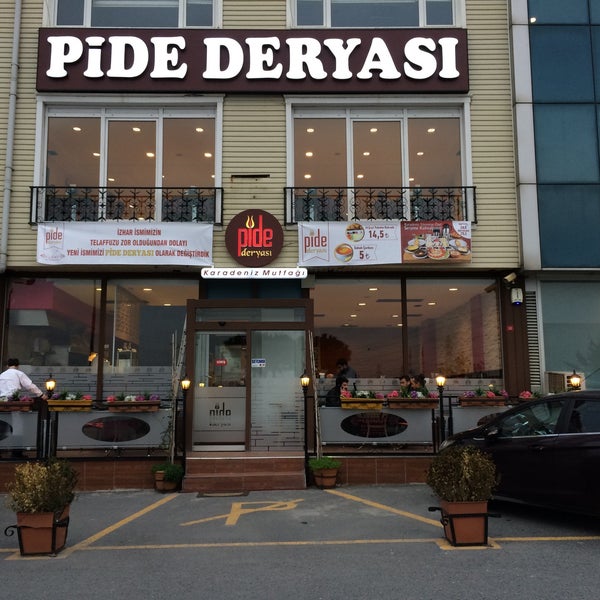 รูปภาพถ่ายที่ Pide Deryası โดย Pide Deryası İ. เมื่อ 1/9/2018