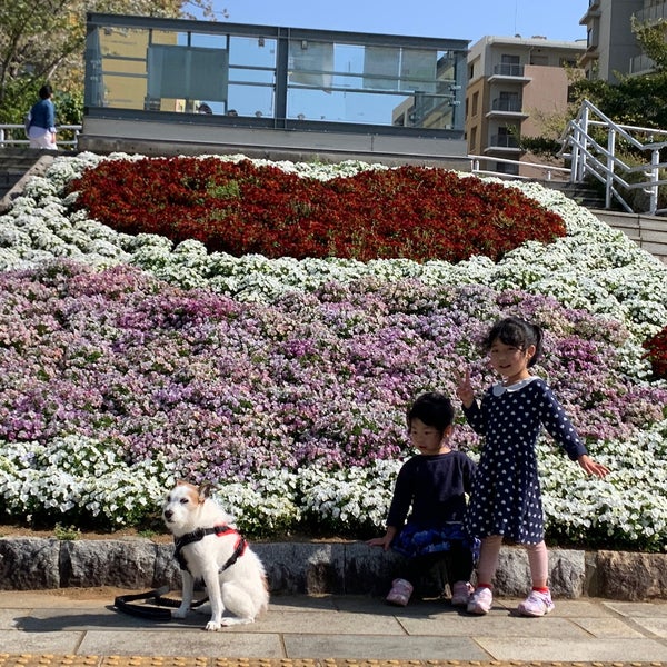 Photos At 幕張海浜公園 花時計 Garden In 千葉市