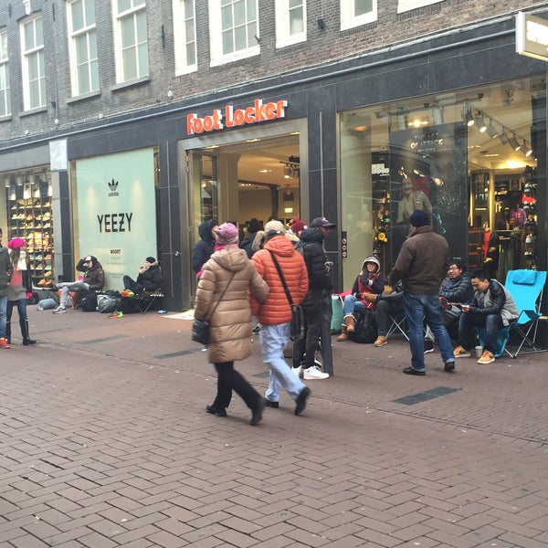 Foot Locker - Stadsdeel Centrum - 0 tips