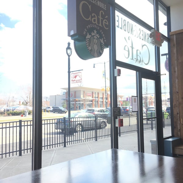 Barnes Noble Cafe Mount Hope Avenue