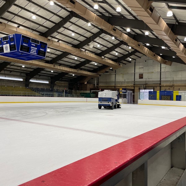 каток в марфино мытищинский район. айс парк красная слудка. айс парк владивосток. айс парк владивосток. айс парк владивосток.