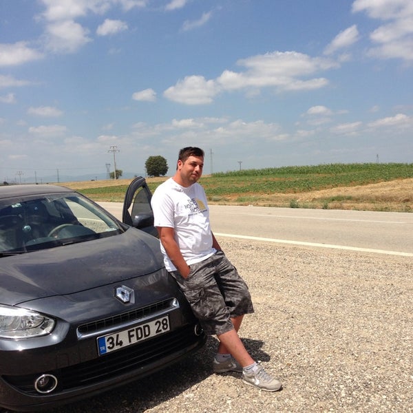 9/30/2013 tarihinde Alico Ö.ziyaretçi tarafından Renault Hedef Otomotiv'de çekilen fotoğraf