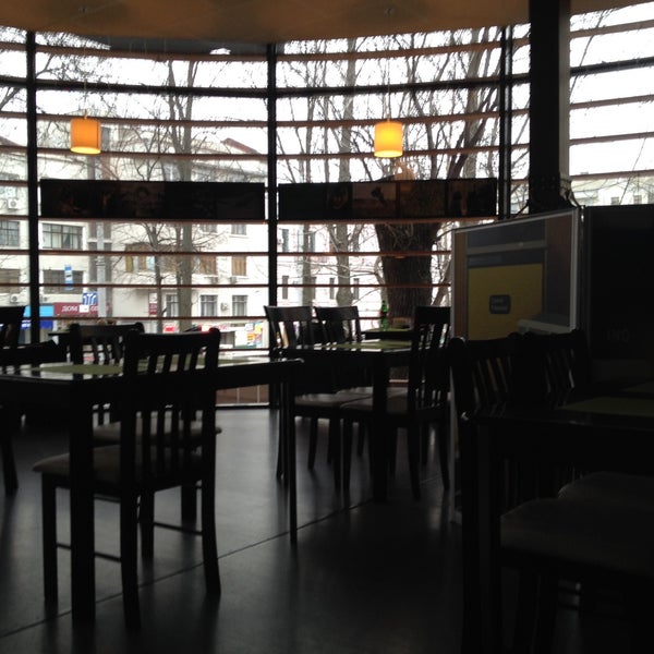 Foto diambil di IT cafe_ oleh MarK pada 3/1/2015