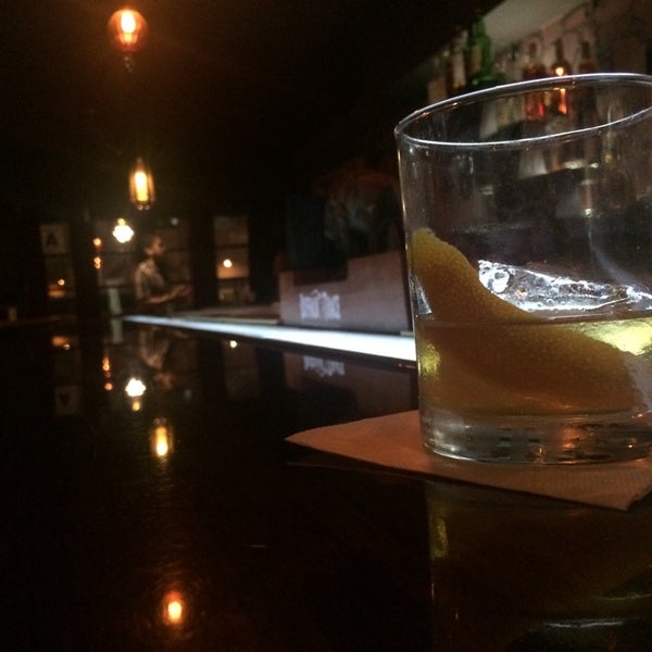 12/4/2014 tarihinde Brian M.ziyaretçi tarafından Bar'de çekilen fotoğraf