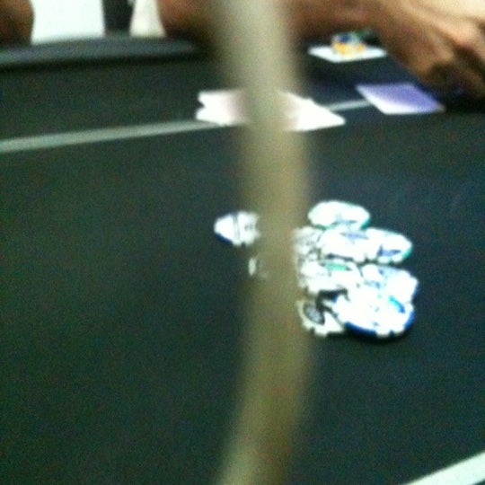 Foto tirada no(a) LOL Clube &amp; Bar - Poker por Valter J. em 12/4/2012