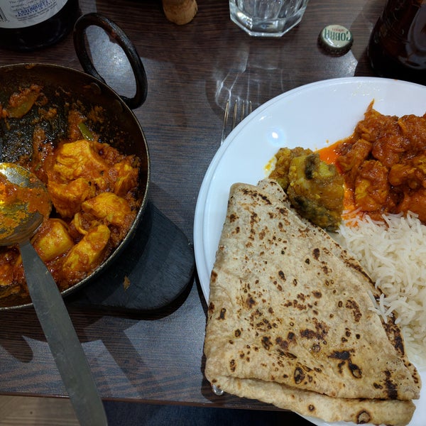 Brilliant curries in served in bowl shaped pans (Karahis). Service is poor and slow but its more than made up for by some of the best Asian food in London. Oh and it's BYOB. Highly recommend.
