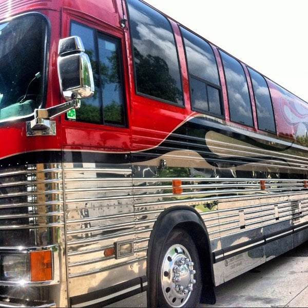 Coach Quarters Entertainment Transportation - Transportation Service in Goodlettsville Coach Quarters Entertainment Transportation - Transportation Service in Goodlettsville