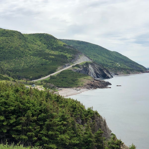 Дорога Cabot Trail