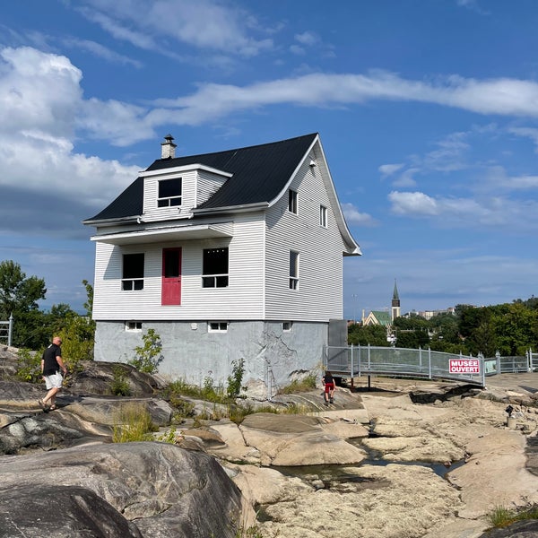 Petite Maison Blanche Saguenay, QC