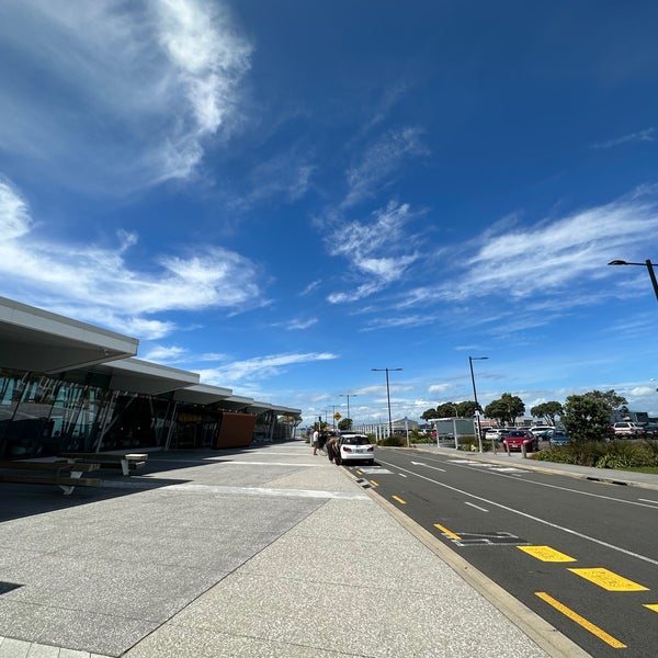 New Plymouth Airport (NPL) Airport Dr.