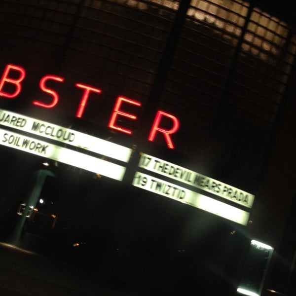 Das Foto wurde bei The Webster Theater von @TraciAndKracka @. am 3/20/2013 aufgenommen