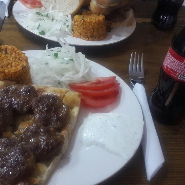 Cesmekes Butik Otel Kahvalti Bahcesi Izmir De Kahvalti Noktasi