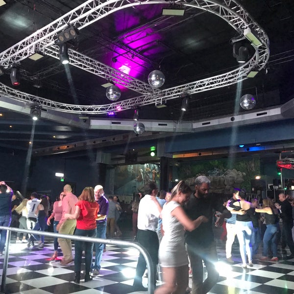 Sky Nightclub Presenta Viernes De Gozadera 🇻🇪 Gran Rumba
