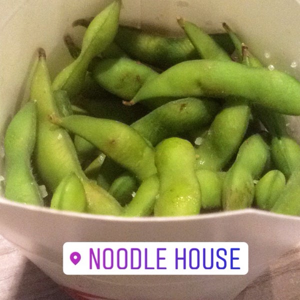 4/9/2017 tarihinde Merve Ç.ziyaretçi tarafından Noodle House'de çekilen fotoğraf