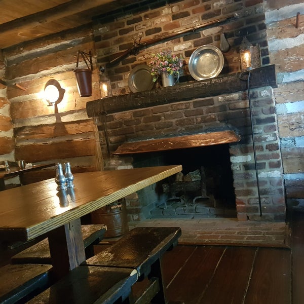 Photo taken at Michie Tavern by Walfroy S. on 8/7/2019
