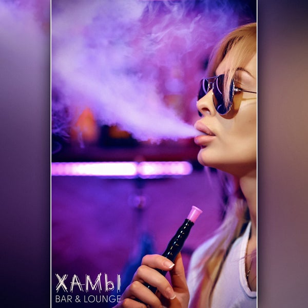 Foto tirada no(a) XAMbl Bar &amp; Lounge por Alexey C. em 4/17/2016
