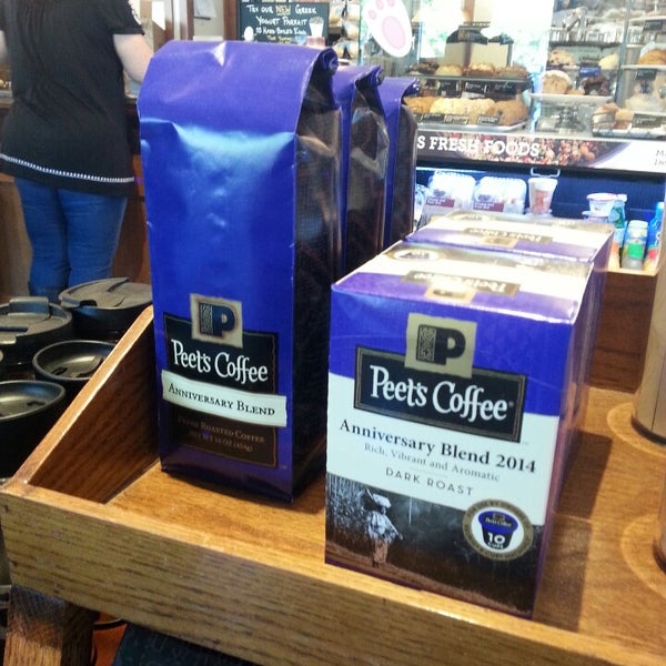 Photo taken at Peet&#39;s Coffee &amp; Tea by Stacey~Marie on 4/18/2014