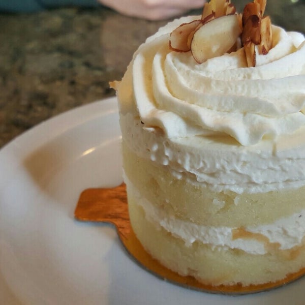 Photos at Flower Flour Bakery in Willow Glen