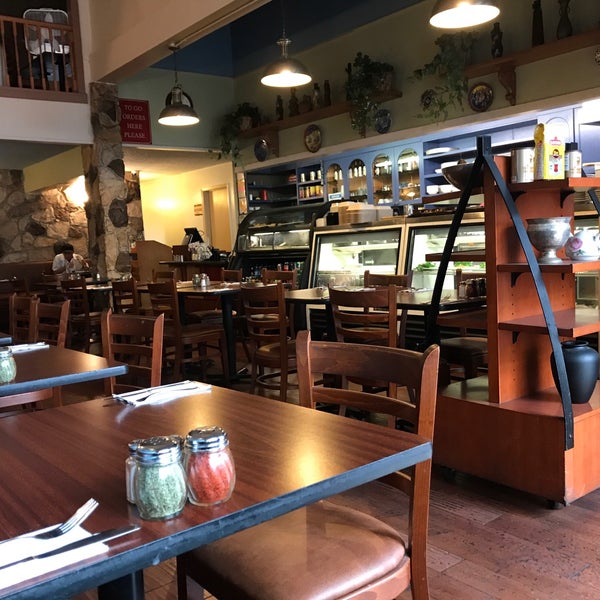 11/10/2017 tarihinde Fahad A.ziyaretçi tarafından A La Turca Restaurant'de çekilen fotoğraf