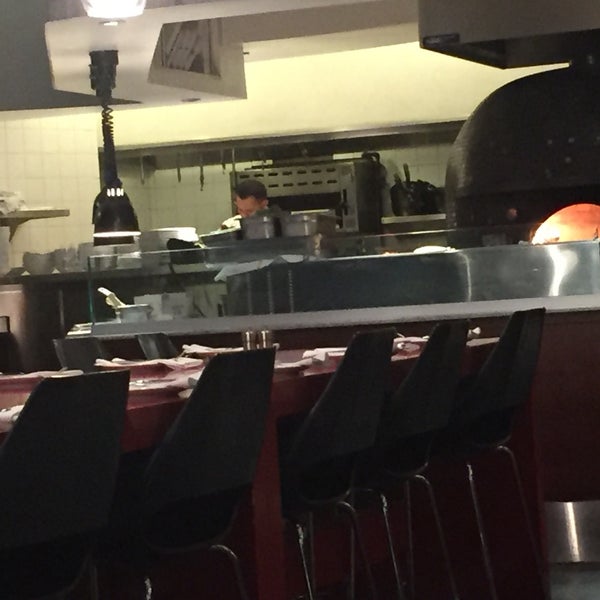 10/18/2015에 Fahad A.님이 Cupola Pizzeria에서 찍은 사진