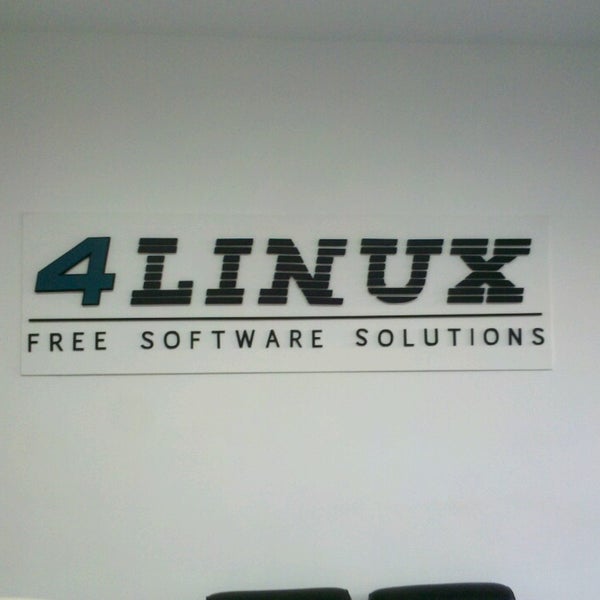 Foto tirada no(a) 4Linux Free Software Solutions por Gustavo S. em 5/25/2013