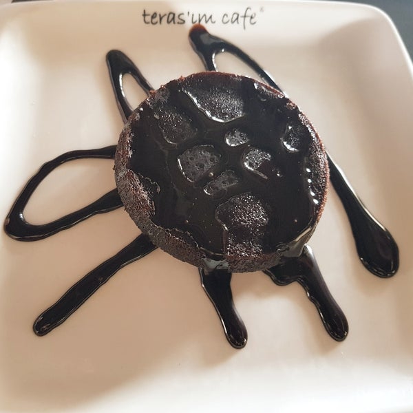 4/7/2018にCeylan T.がTeras&#39;ım Cafeで撮った写真