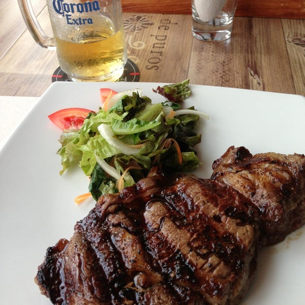 7/9/2013 tarihinde Jose Carlos H.ziyaretçi tarafından FOSTER&#39;S Steak House'de çekilen fotoğraf