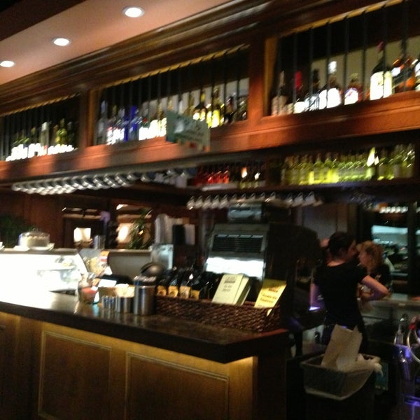 Black Walnut Café Memorial Drive American Restaurant in