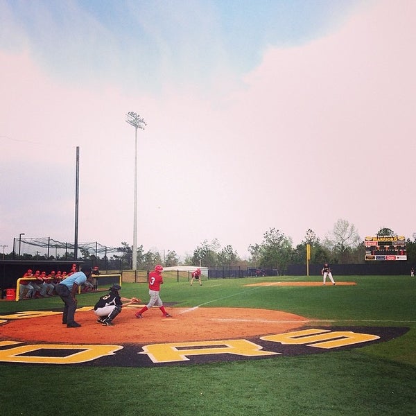Oak Grove High School 181 visitors