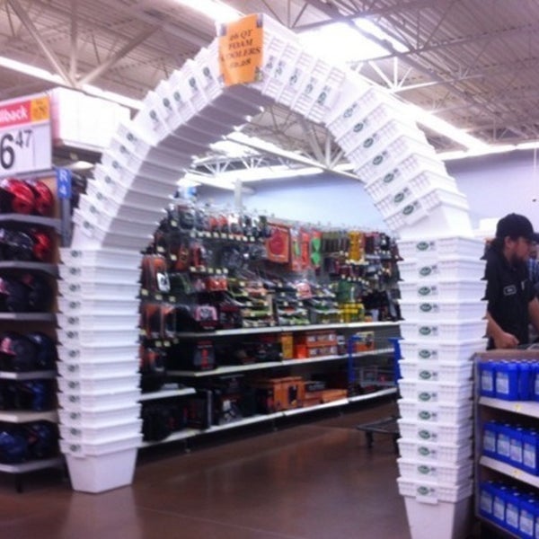 Walmart Supercenter 1521 N Cockrell Hill Rd