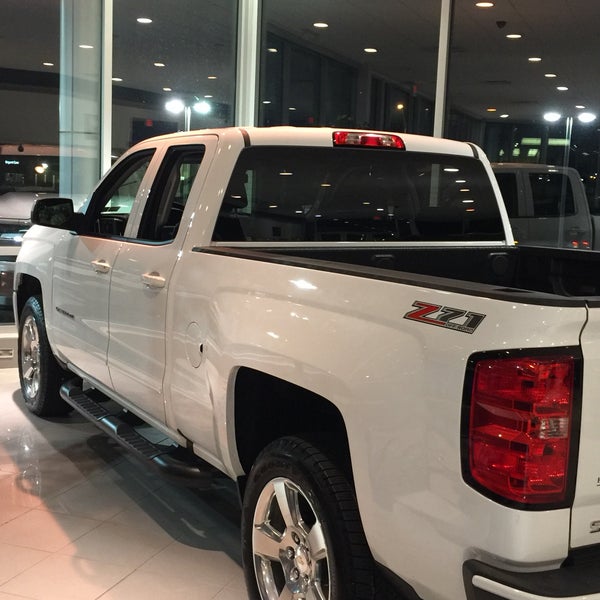 Faulkner Chevrolet Car Dealership in Lancaster