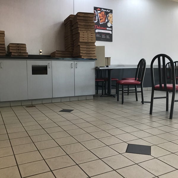 Pizza Hut Winnipeg Winnipeg, MB