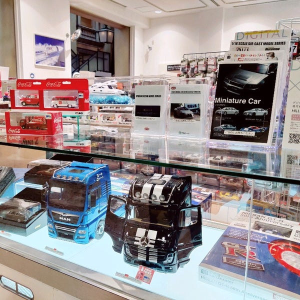 京商ビレッジ Hobby Shop In お台場 京商ビレッジ Hobby Shop In お台場