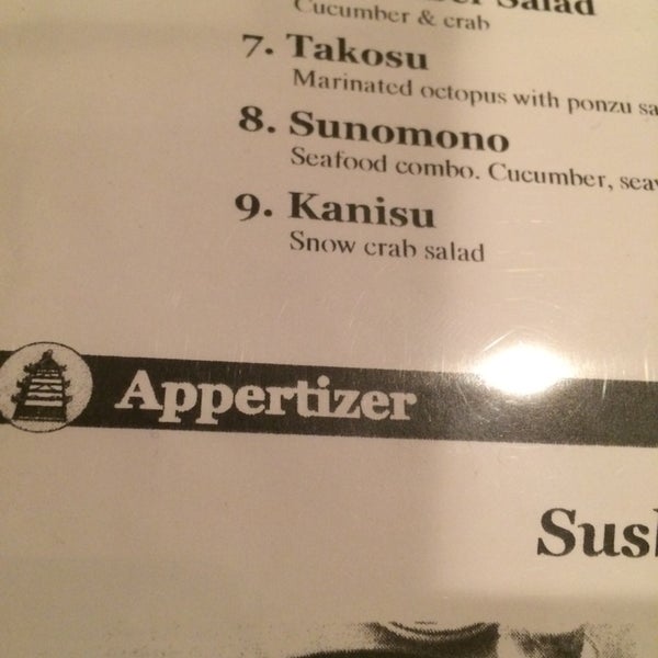 Photo prise au Osaka Japanese Steakhouse &amp; Sushi Bar par Jeni J. le7/2/2014