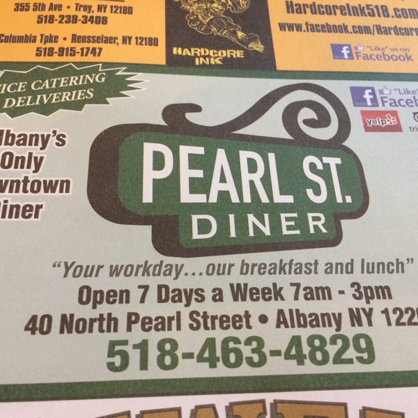 Foto tirada no(a) Pearl Sreet Diner por Jeni J. em 12/29/2015