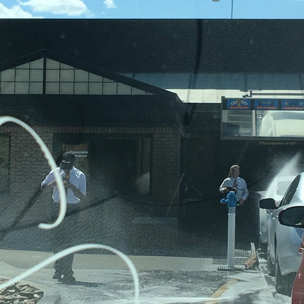 Crew Car Wash Glendale Indianapolis, IN