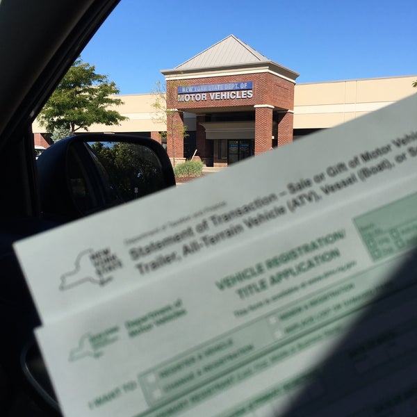 Department of Motor Vehicles (DMV) 5801 E Taft Rd