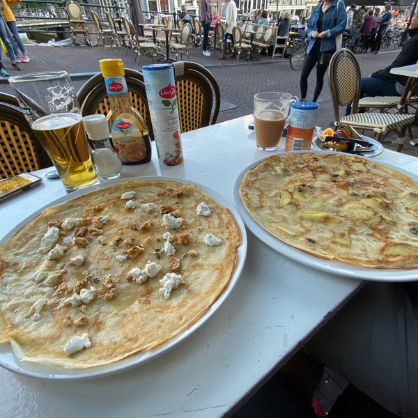 Foto diambil di Pancakes Amsterdam oleh Erick B. pada 9/23/2019